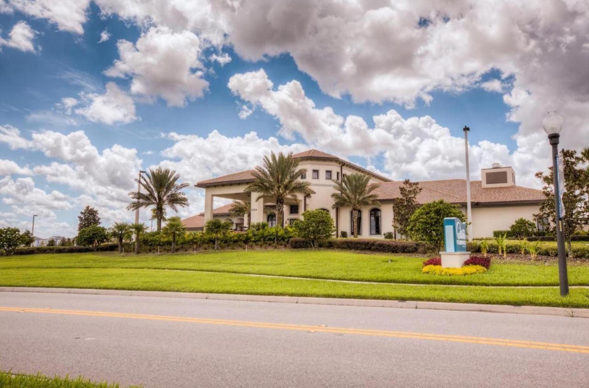 Luxury Champions Gate Condo, Resort-style Retreat * Kissimmee