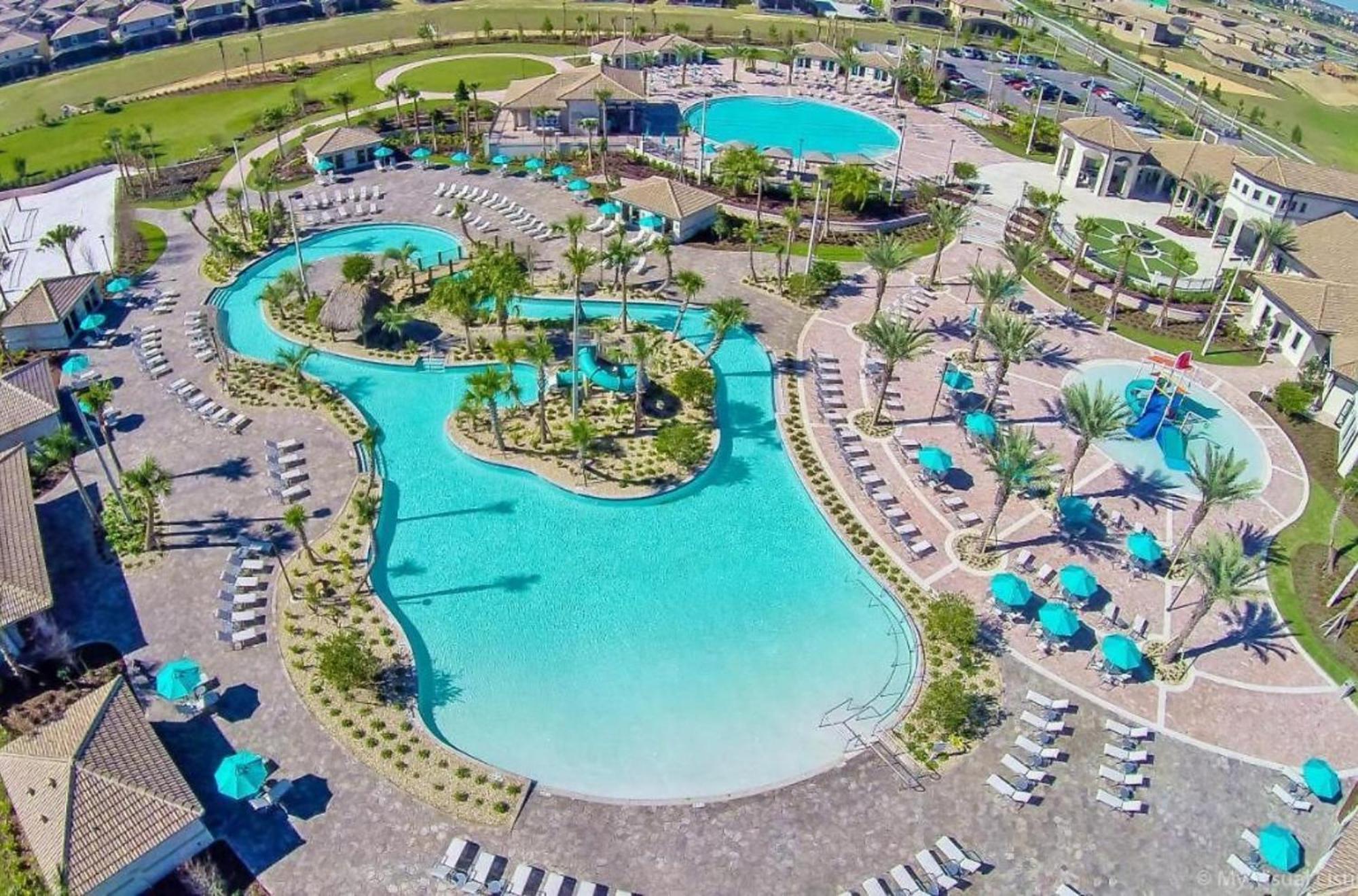 Luxury Champions Gate Condo, Resort-style Retreat Holiday home *