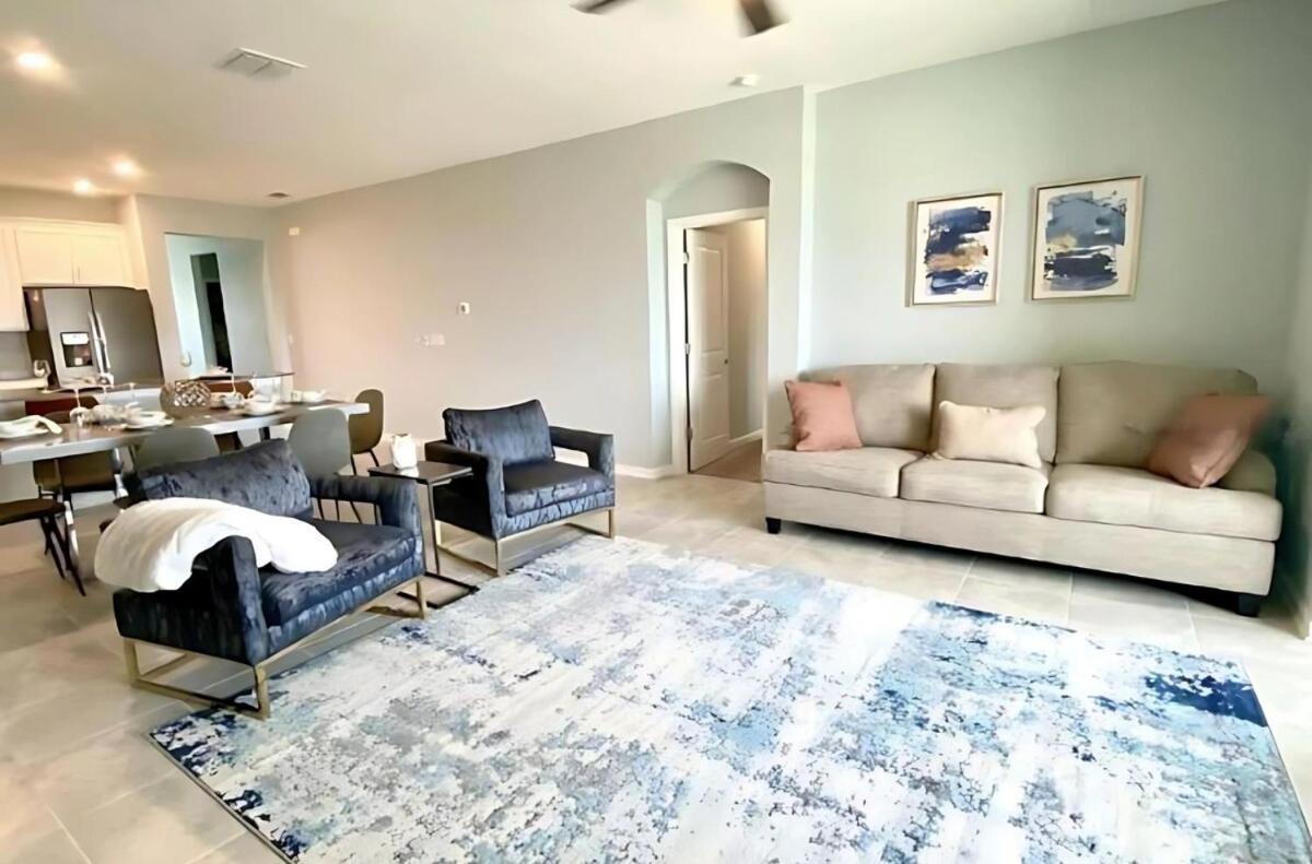 Luxury Champions Gate Condo, Resort-style Retreat Kissimmee